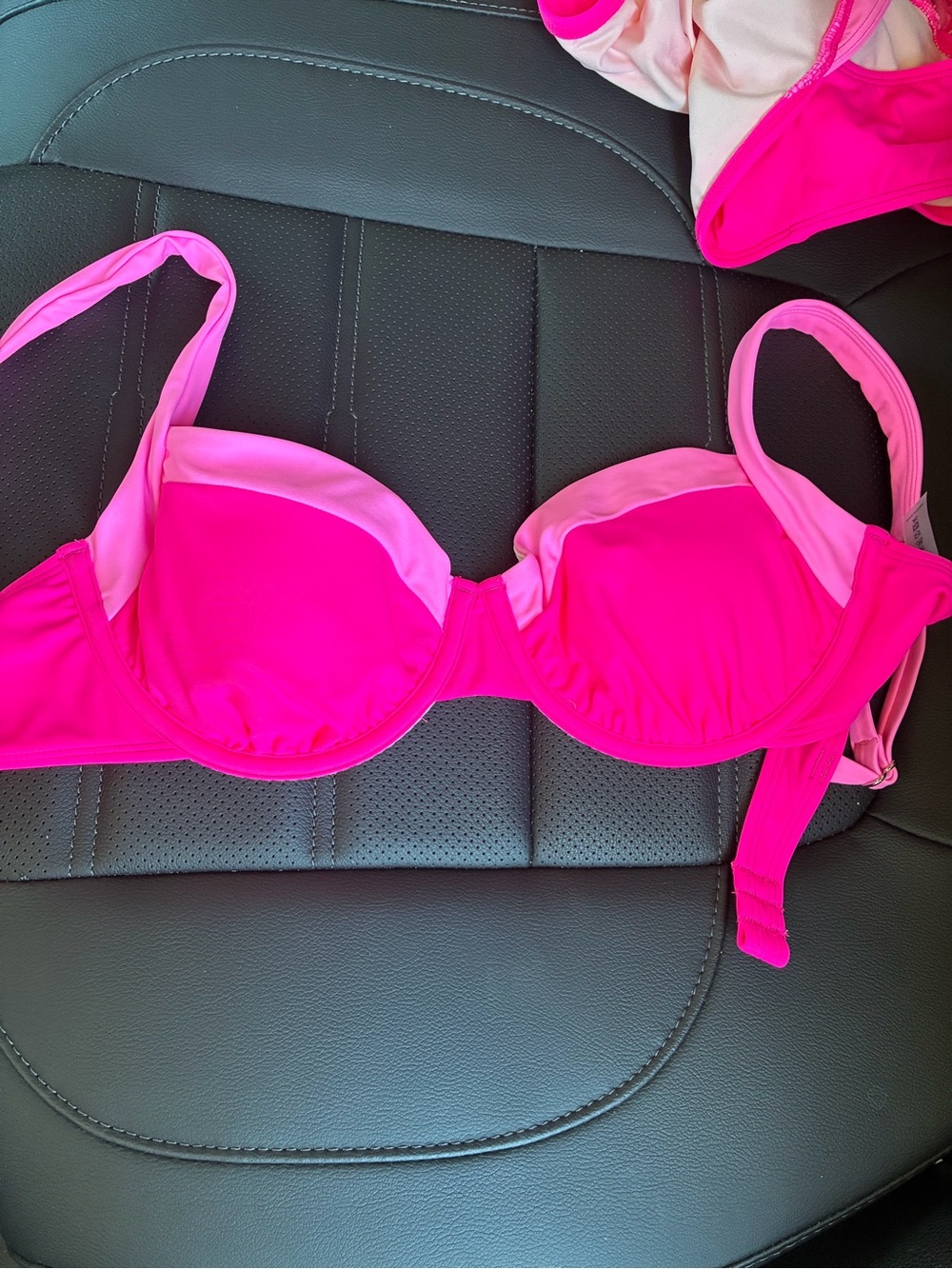 Women's Hot Pink Underwire Bikini Set
